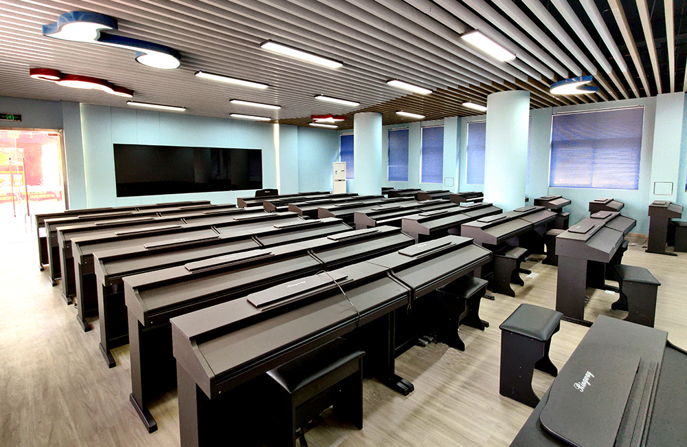 钢琴教室