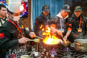 �����Һ�ְУ��05��10�������ѧУ�����������У԰��һվʽ����